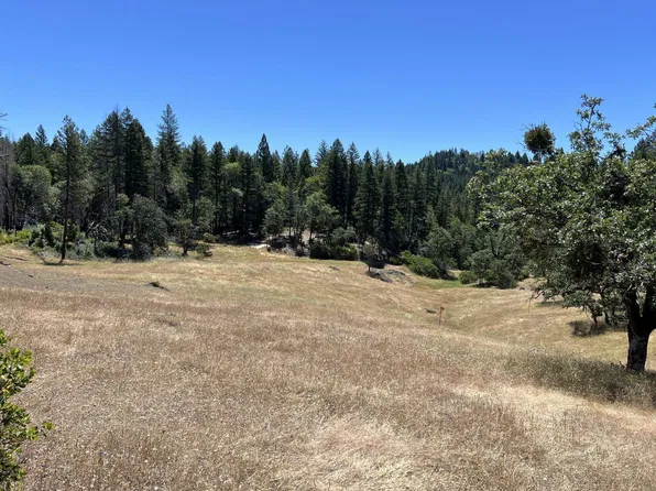 5270 Fs Rd, Zenia, CA 95595