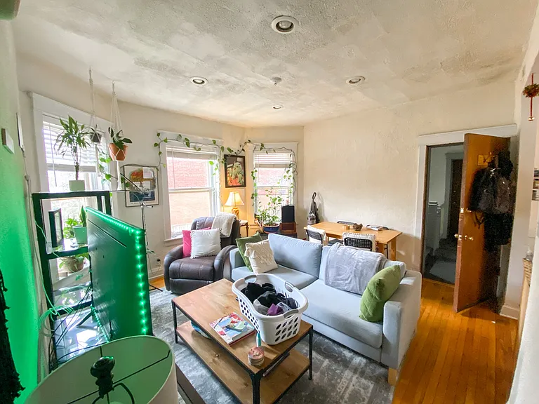 1505-07 N. Hoyne Ave. — Photo 6