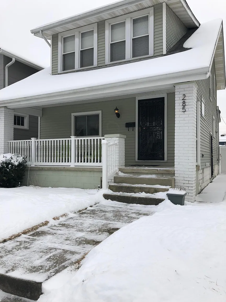 285 E Jenkins Ave photo 1