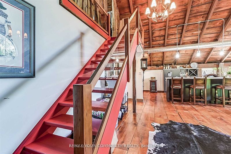 Markham House for rent - 2 Bedrooms — photo 26