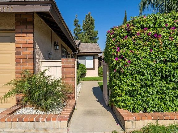 2nd image of 25577 Alicante Dr