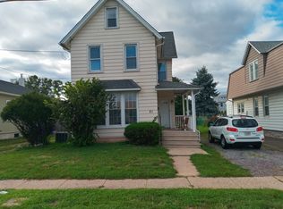 21 Saint Mihiel Dr, Delran, NJ 08075