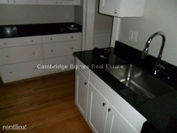 86 Buckingham St APt44 4