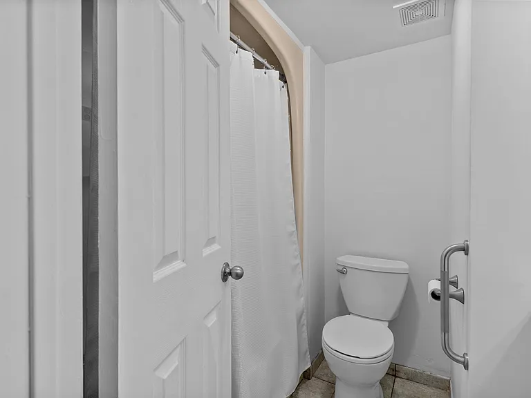 115 Leedom Way — Photo 13