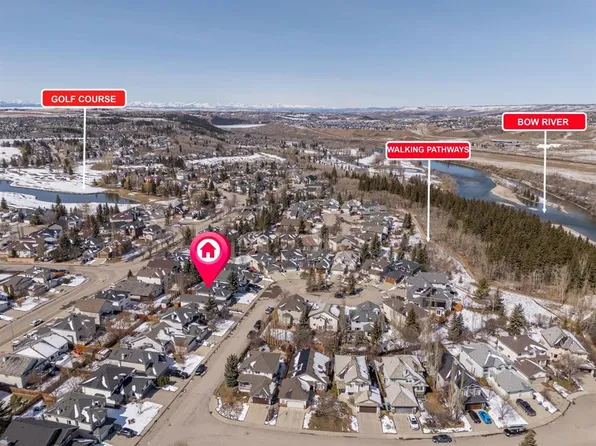 119 NE Valley Glen Bay NW, Calgary, AB T3B 5P9