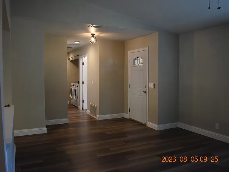 450 Buck Ave — Photo 2