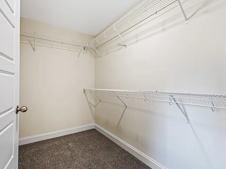 205 Starr Cir — Photo 26