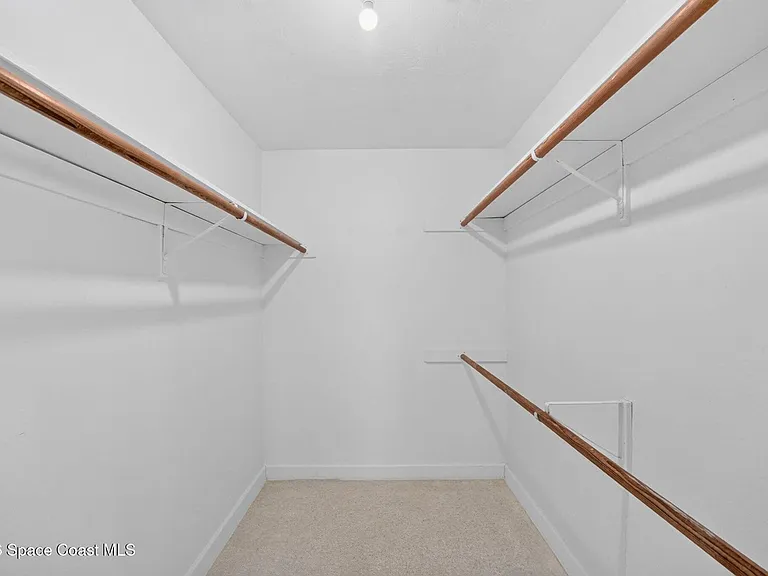 311 12th Ter — Photo 27