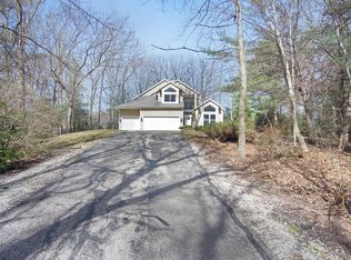 18468 W Spring Lake Rd, Spring Lake, MI 49456