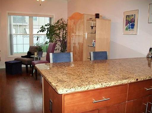 Granite breakfast bar
