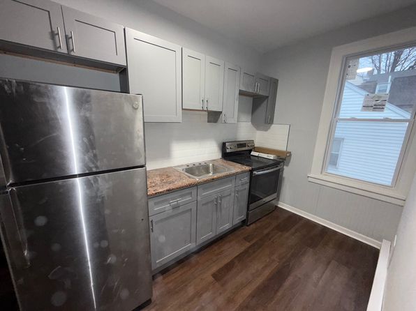 226 E Winona Ave #2F