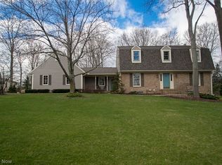 3991 Elmwood St, Louisville, OH 44641