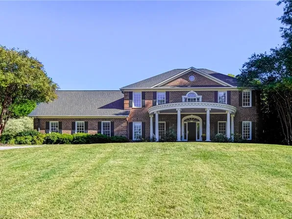 120 Antler Ct, Lexington, NC 27295