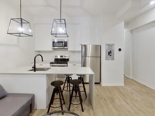 327 Catherine St Unit 2, Ottawa, ON K1R 5T4