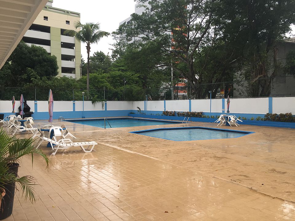 2nd image of Caribbean Towers #308
