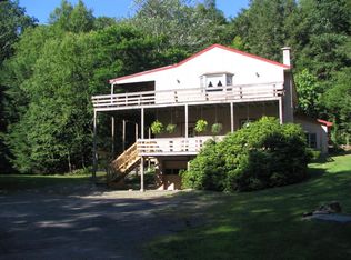 Gumbletown Rd, Paupack, PA 18451