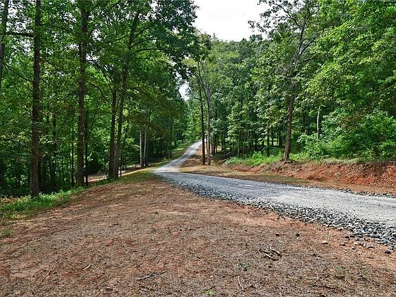 5th image of 406 Mulberry Rd