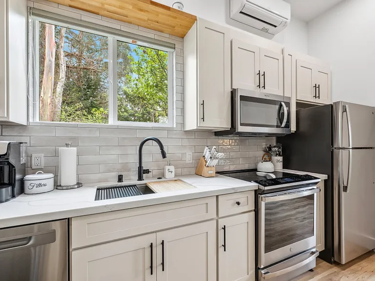 721 Polipoli Rd #2 — Photo 9