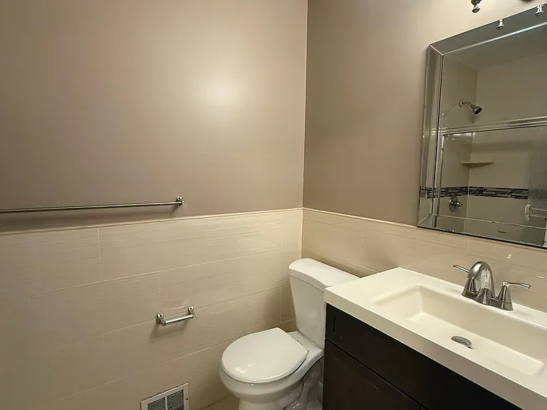 9889 Garvey Dr — Photo 22