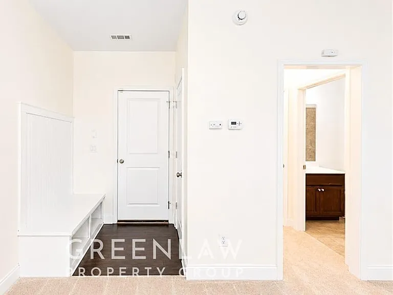 7403 Lowery Oak Dr — Photo 20