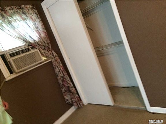 3rd image of 80 Oakview Ave