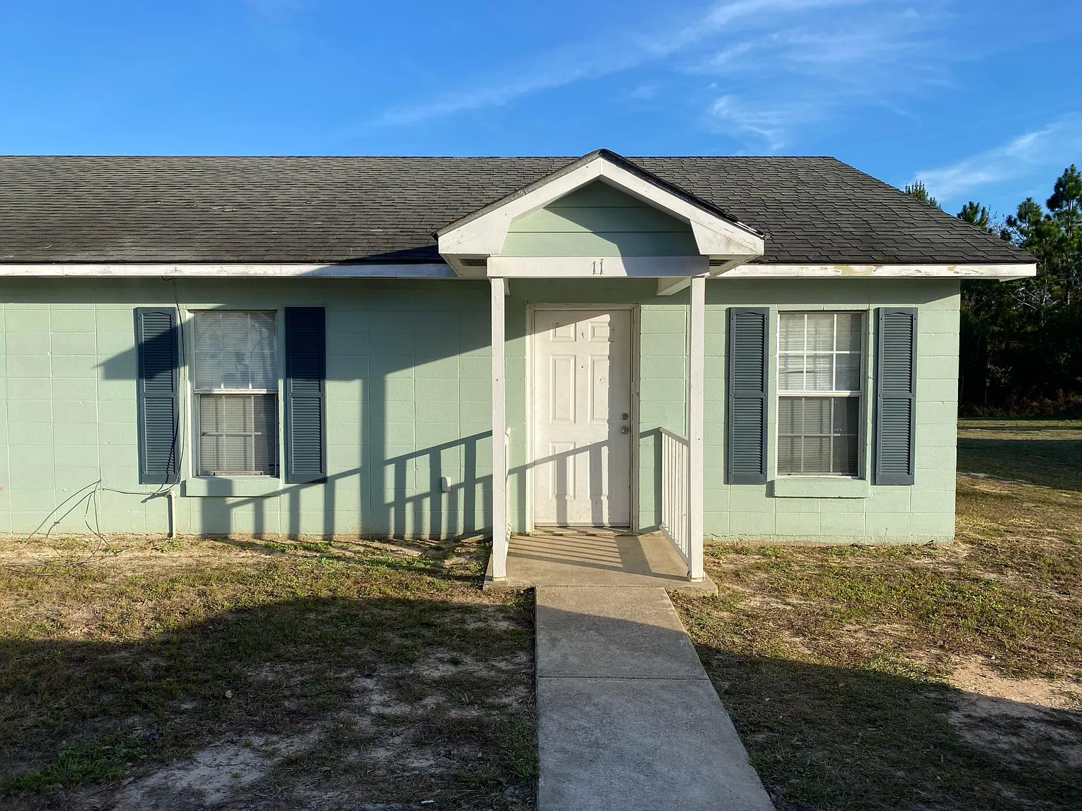 2 bed, 800 sqft, $1,200 — Photo 2