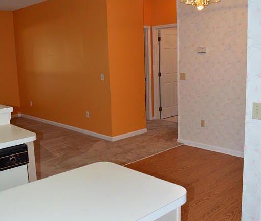 3rd image of 8971 Bensalem Dr