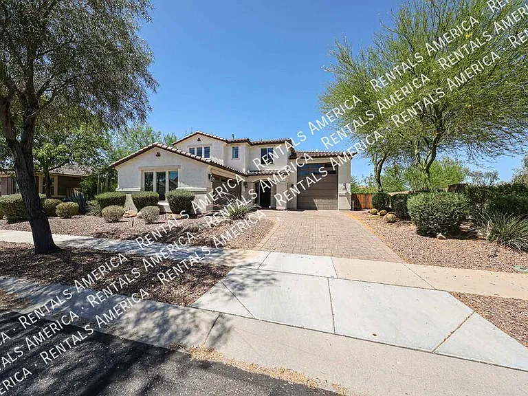 17268 W Straight Arrow Ln — Photo 4