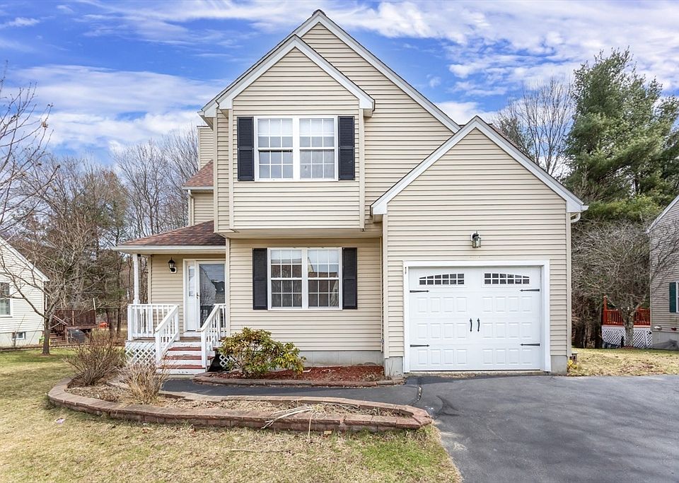 1st image of 18 Palomino Dr