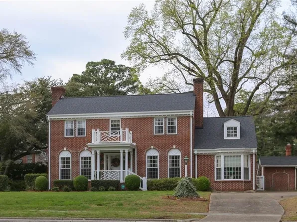 302 East Rd, Portsmouth, VA 23707