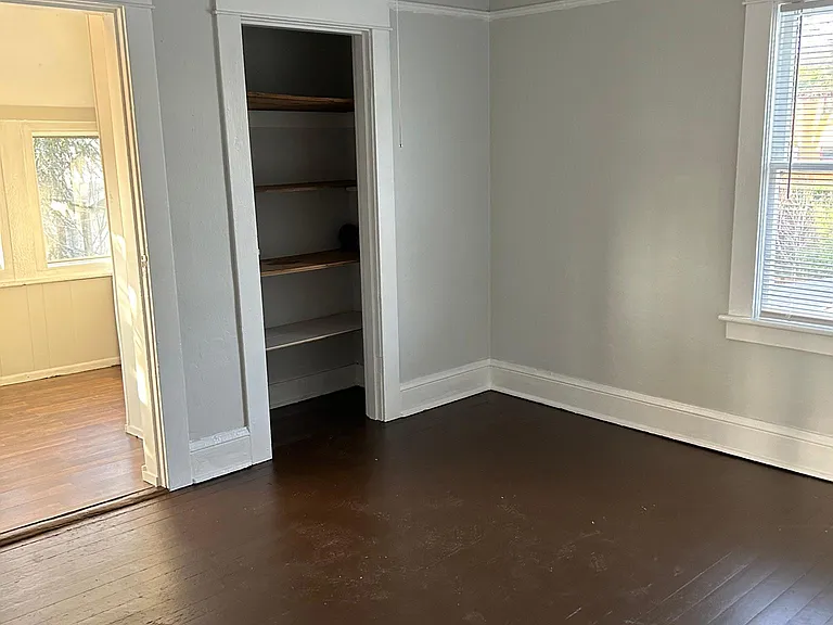 1605 SE 33rd Ave #3 — Photo 2