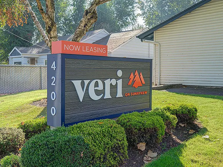 Veri on Sunnyview — Photo 19