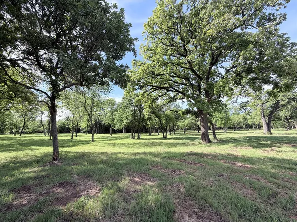 9 Lakewood Dr, Whitney, TX 76692
