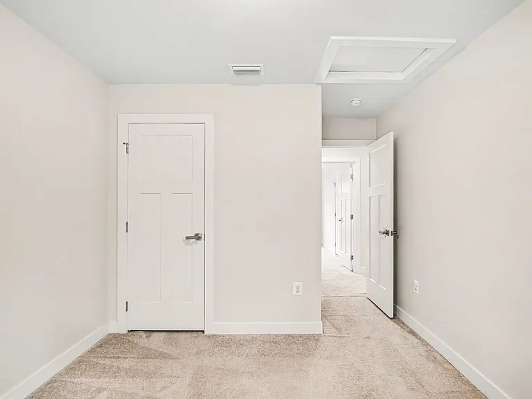 5704 Piney Glade Rd — Photo 13