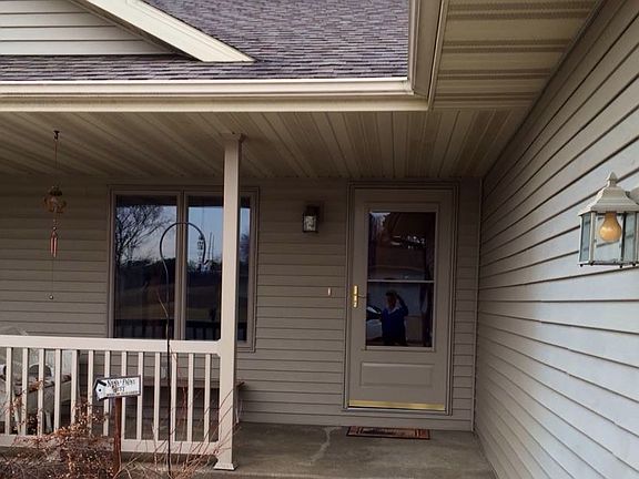 2nd image of 1210 Harvest Cir