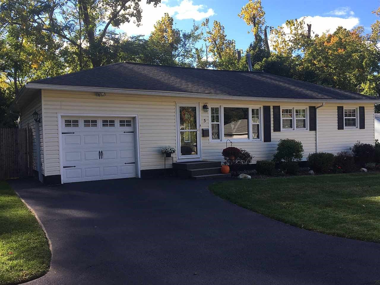 5 Mayflower Dr, Albany, NY 12205 Zillow