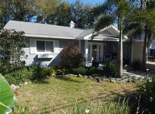 150 Grace St, Crystal Beach, FL 34681