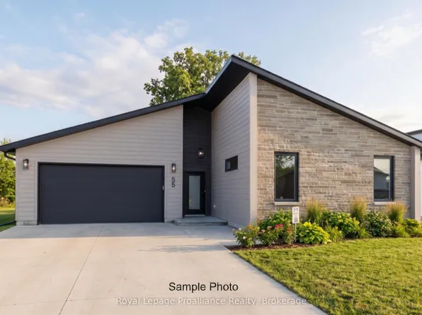 36 Fraser Dr, Quinte West, ON K0K 1E0