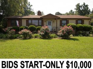 2909 Kingsdale Rd, North Chesterfield, VA 23237