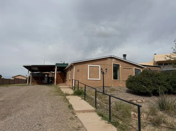 409 2nd St SW, Rio Rancho, NM 87124