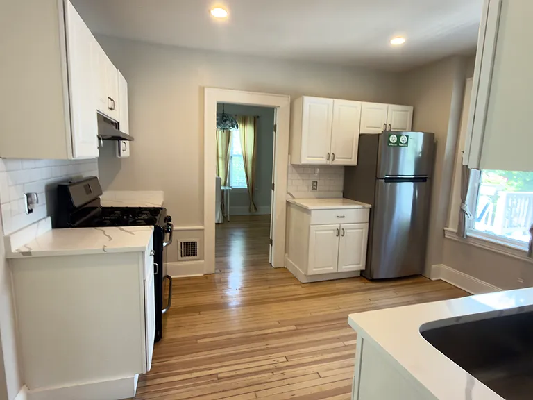 324 Villa Ave — Photo 14