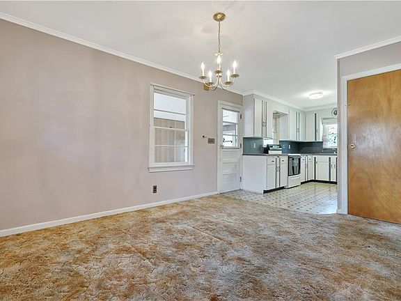5th image of 620 Barnegat Blvd