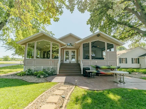 12525 253rd Ave, Orleans, IA 51360