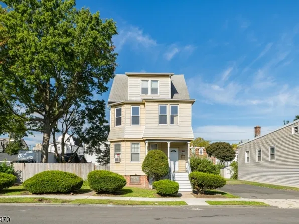 93 Telford St, East Orange City, NJ 07018