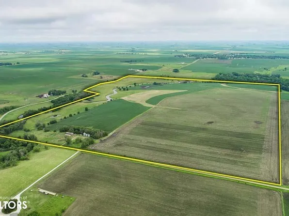 3772 Sigourney Ave, Lohrville, IA 51453