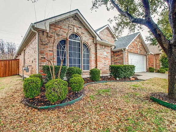 2625-cowboy-trail-little-elm-tx-High-Res-2.jpg