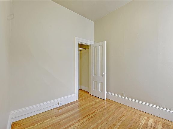 4th image of 3350 26th St #3352A