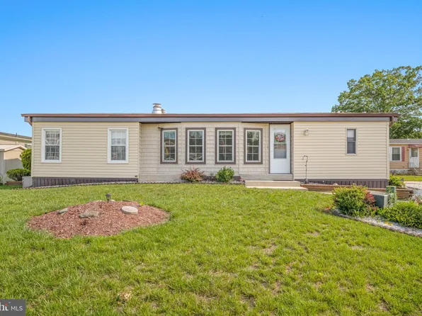 419 Captain Smith Ln, Buena, NJ 08310