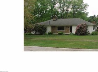 3064 Lake Rd, Silver Lake, OH 44224