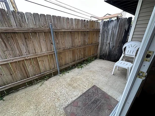 1020 Saint Julien Dr — Photo 16